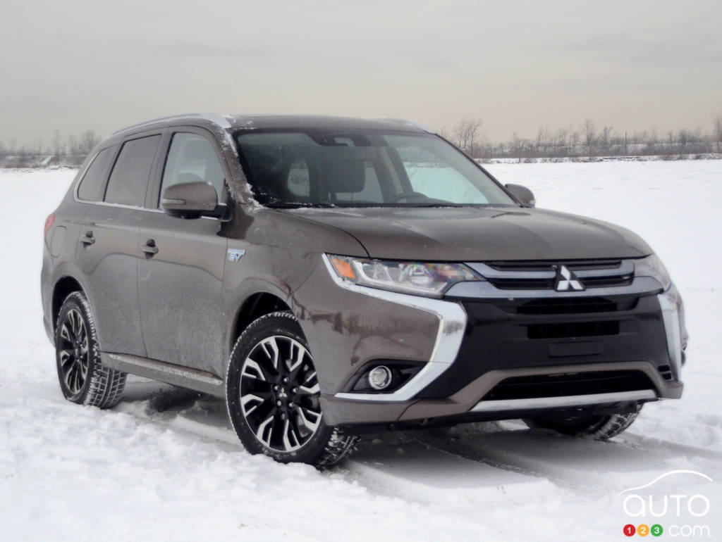 Mitsubishi Outlander PHEV 2018